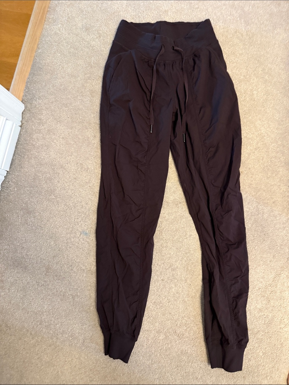 lululemon athletica Women’s Dark Brown Jogger Pants